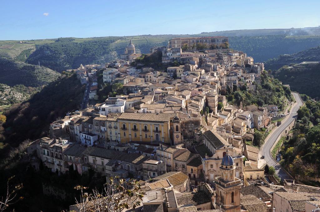 La Corte Di Ibla Рагуза Экстерьер фото
