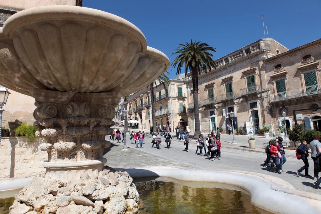 La Corte Di Ibla Рагуза Экстерьер фото