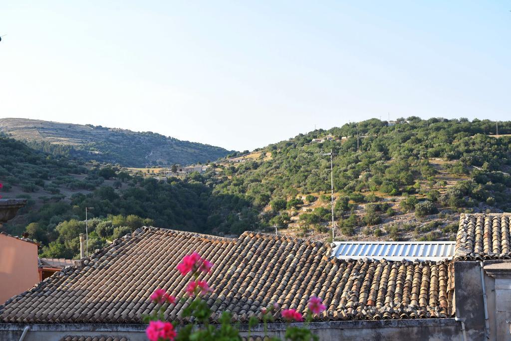 La Corte Di Ibla Рагуза Экстерьер фото