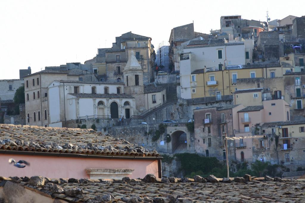 La Corte Di Ibla Рагуза Экстерьер фото